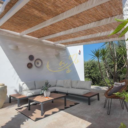 Td Dimora Del Giglio With Organic Garden With Pool Villa Ostuni Exteriör bild
