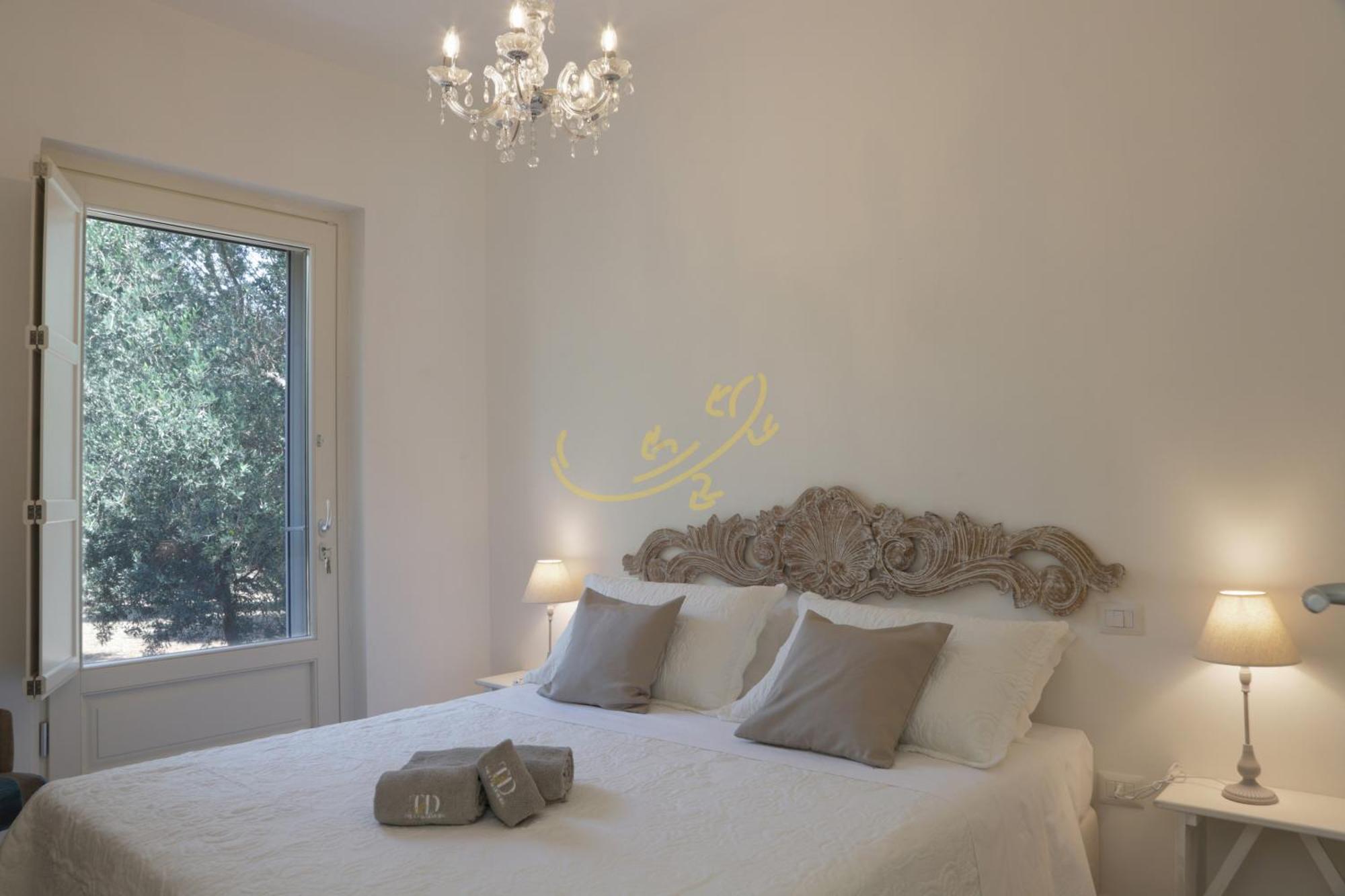 Td Dimora Del Giglio With Organic Garden With Pool Villa Ostuni Exteriör bild