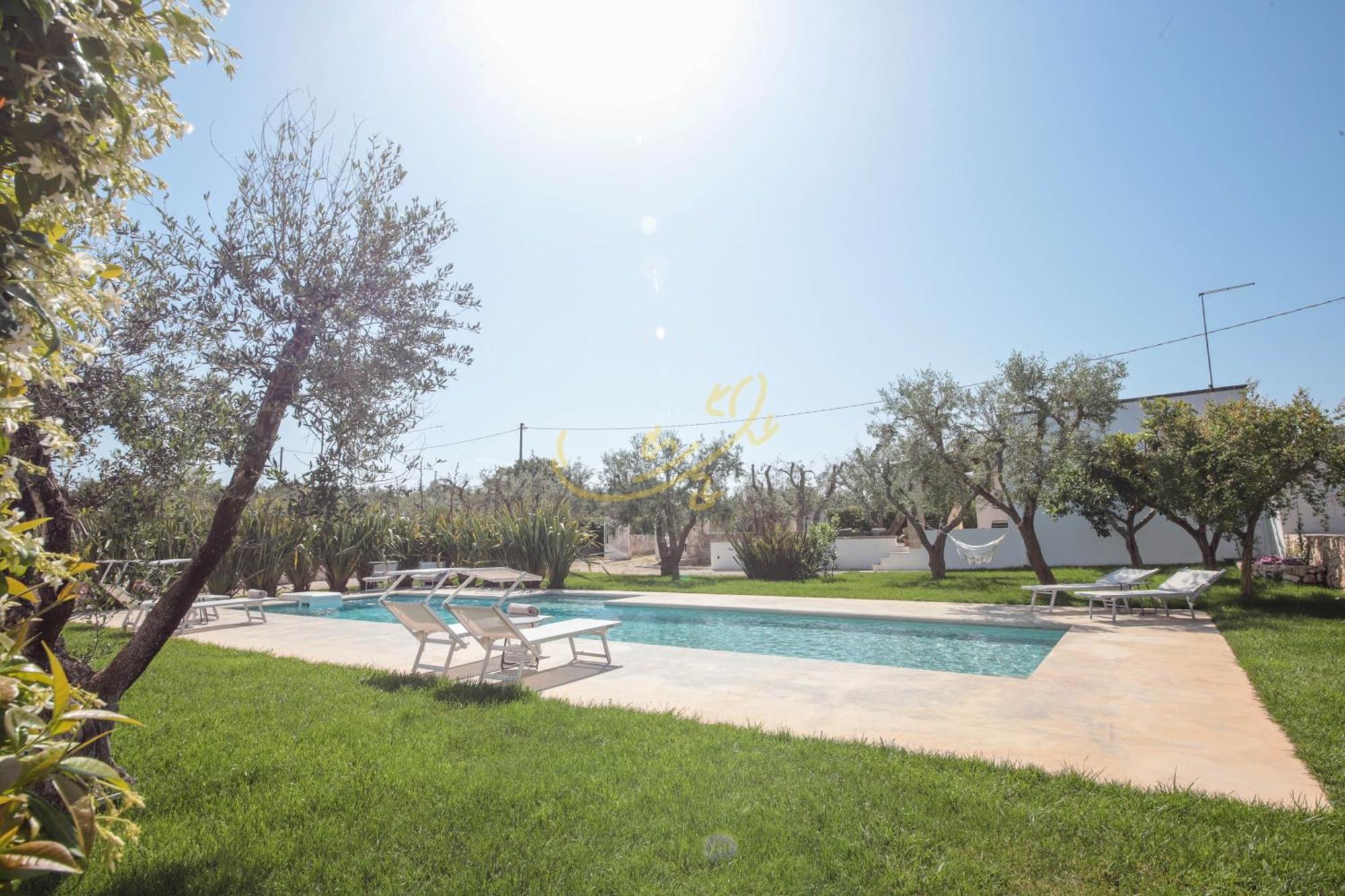 Td Dimora Del Giglio With Organic Garden With Pool Villa Ostuni Exteriör bild