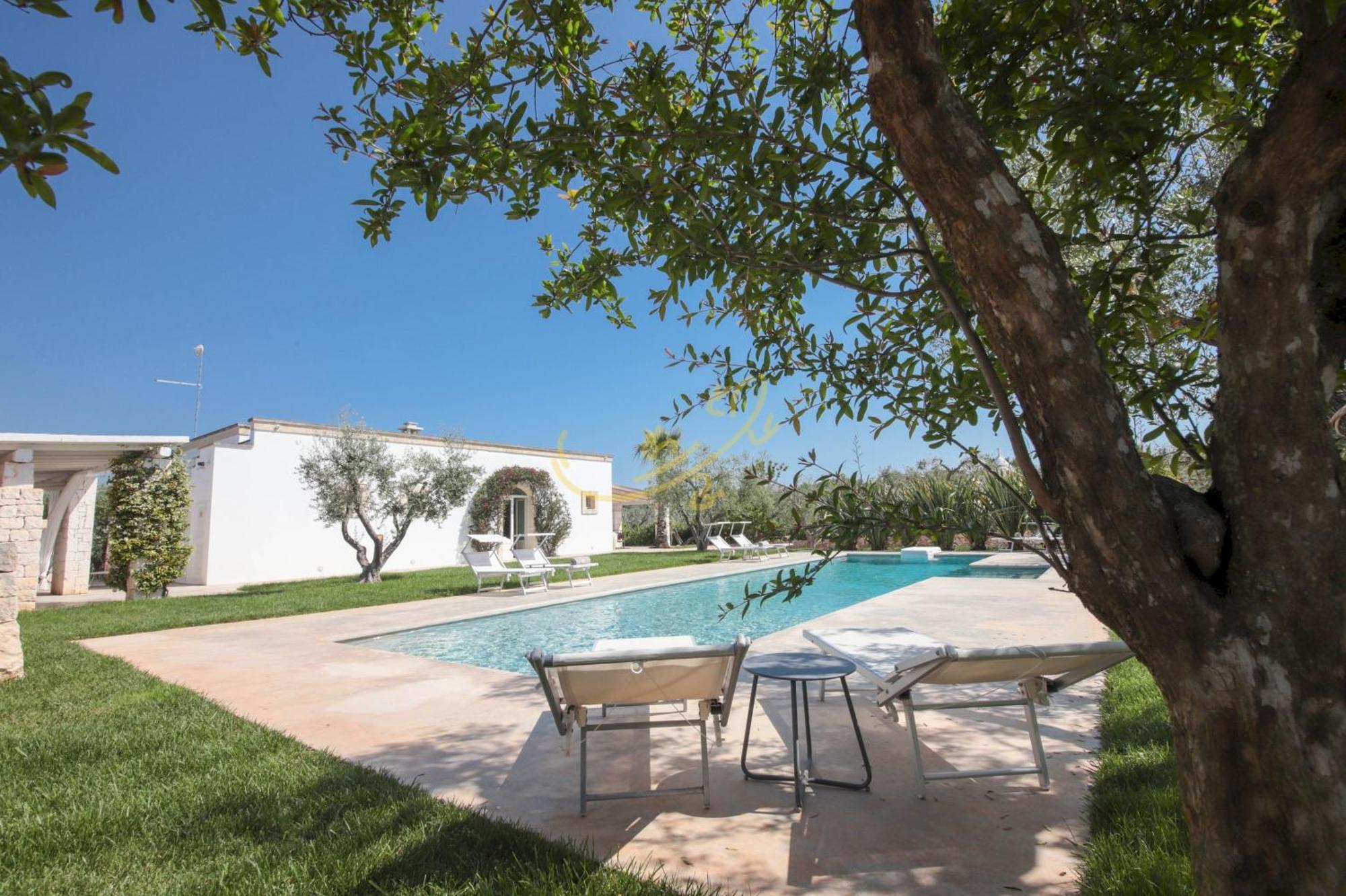 Td Dimora Del Giglio With Organic Garden With Pool Villa Ostuni Exteriör bild