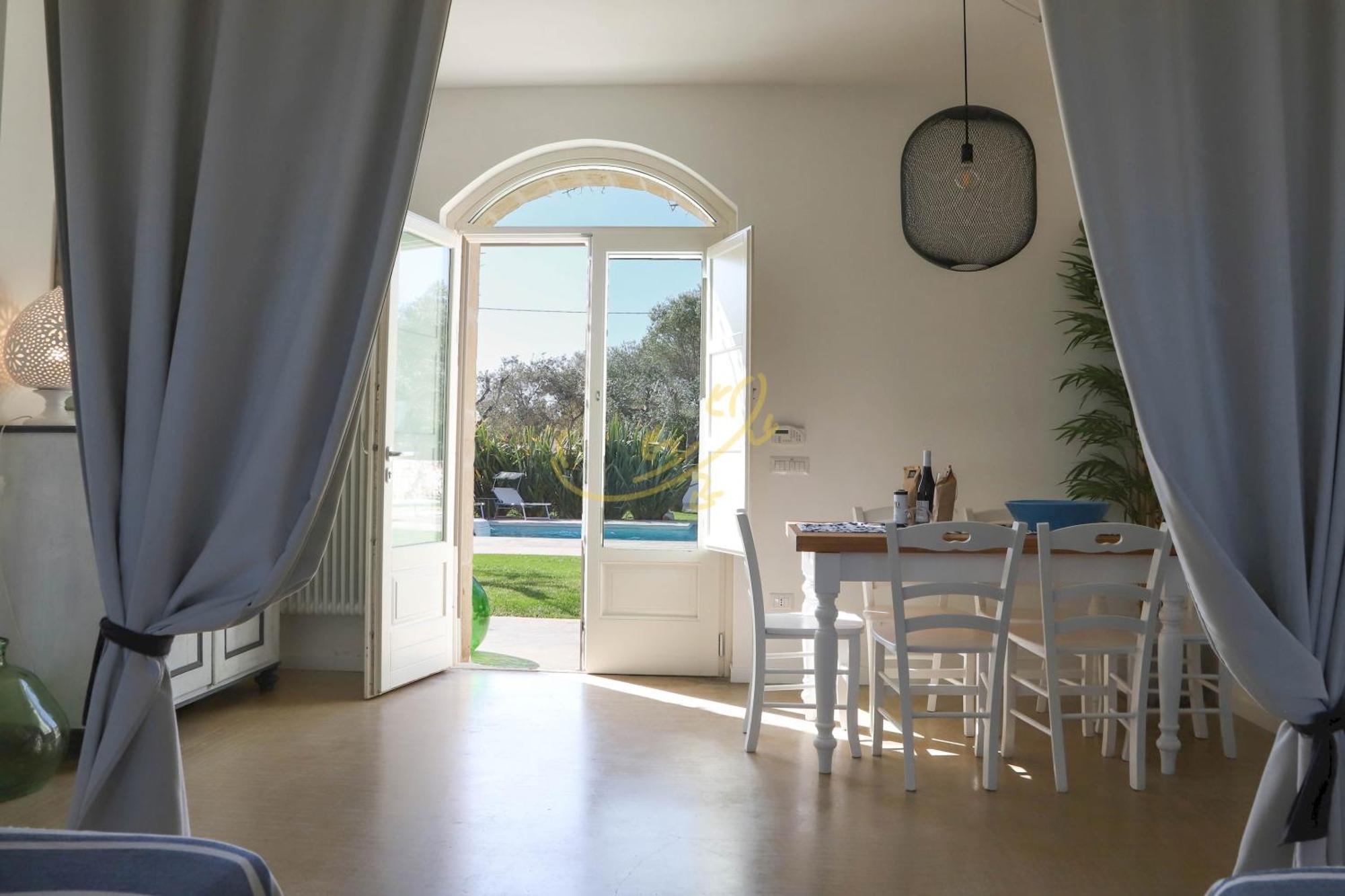 Td Dimora Del Giglio With Organic Garden With Pool Villa Ostuni Exteriör bild