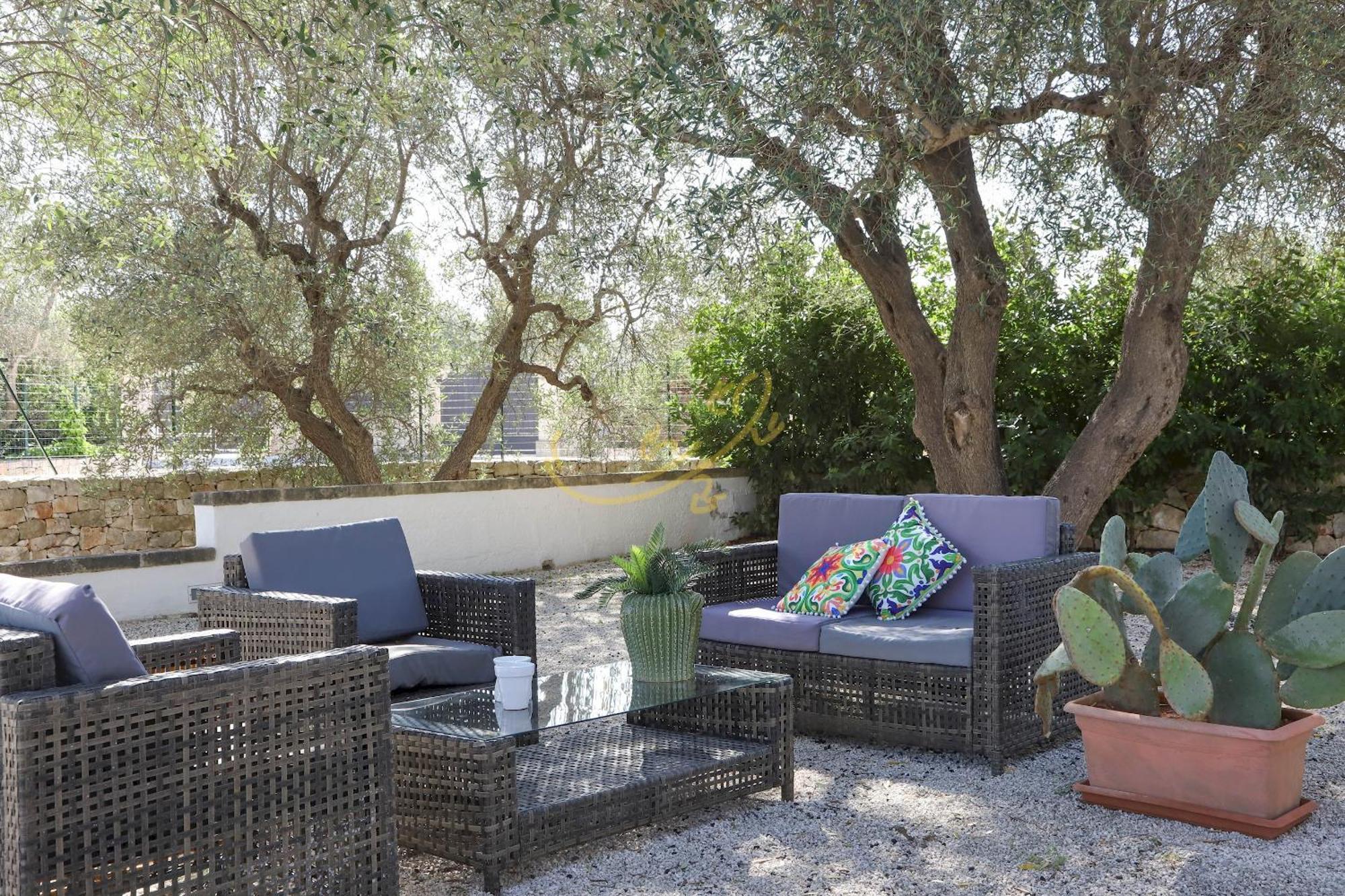 Td Dimora Del Giglio With Organic Garden With Pool Villa Ostuni Exteriör bild